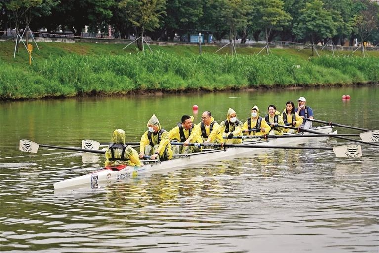 快来报名参加光明科学城赛艇联队