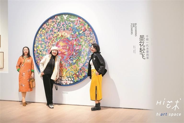 31位艺术家在深演绎“墨花轻飞”