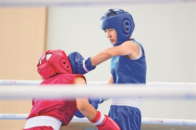 宝安重拳捶下13金 市运会青少年体育组拳击比赛收官 宝安重拳捶下13金 市运会青少年体育组拳击比赛收官