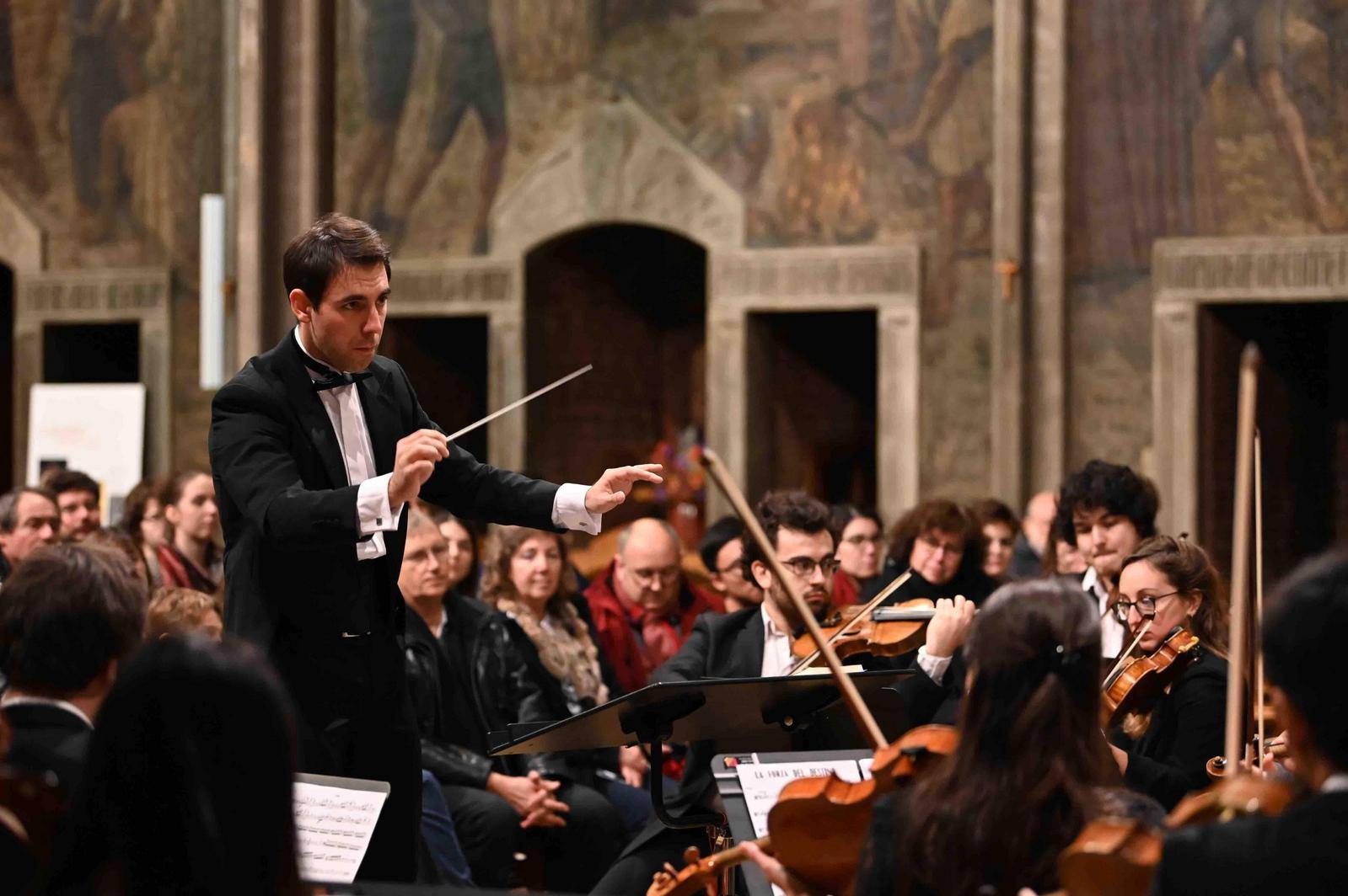 法国巴黎爱乐乐团2025年新年音乐会周五坪山上演