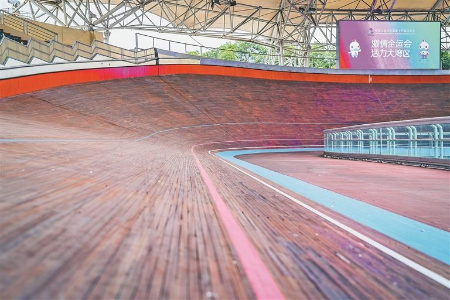 龙岗国际自行车赛场升级备战“十五运”