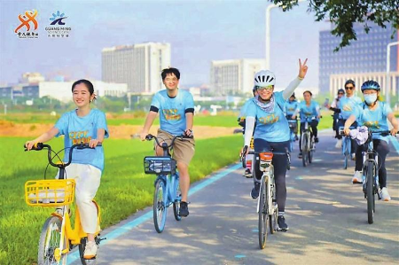 光明文旅暑期热力全开 过夜游带动酒店频现满房